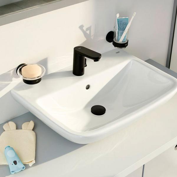 Grohe Get E berøringsfri vandhane m/infrarød og batteri – Mat sort Grohe Get E berøringsfri vandhane m/infrarød og batteri – Mat sort