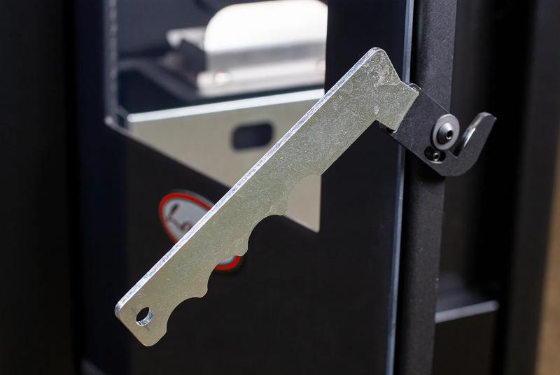 Lang&aring; Karen Tr&aelig;pilleovn 40 kg pilletank - Sort